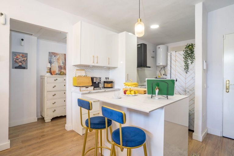 844ee42a2d8f0f21ffb9c3d7a06f7b31 - 4