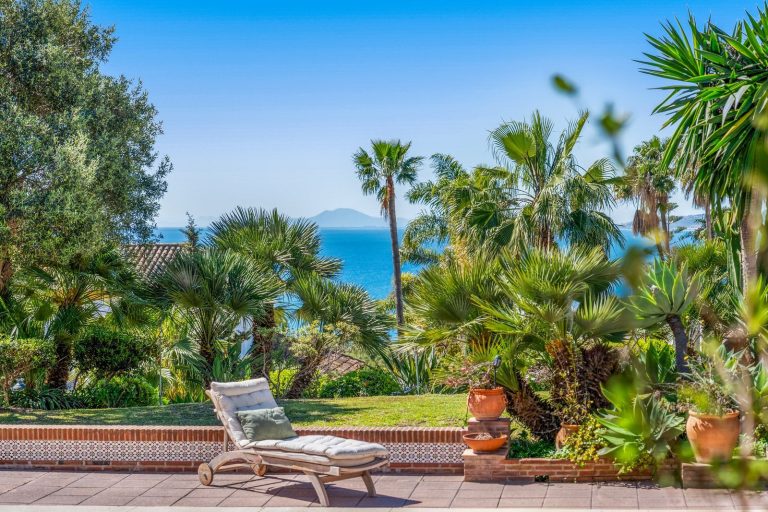 855b3b76dce96f4fee06bef977072f24 - 4