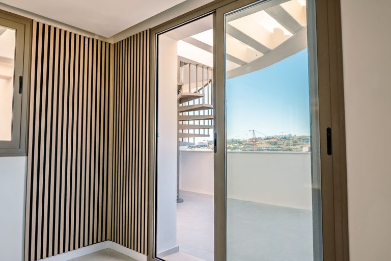 868379b5f2bdad942de7cd7771e4ae4d - 10