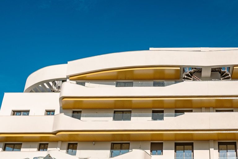 868379b5f2bdad942de7cd7771e4ae4d - 2