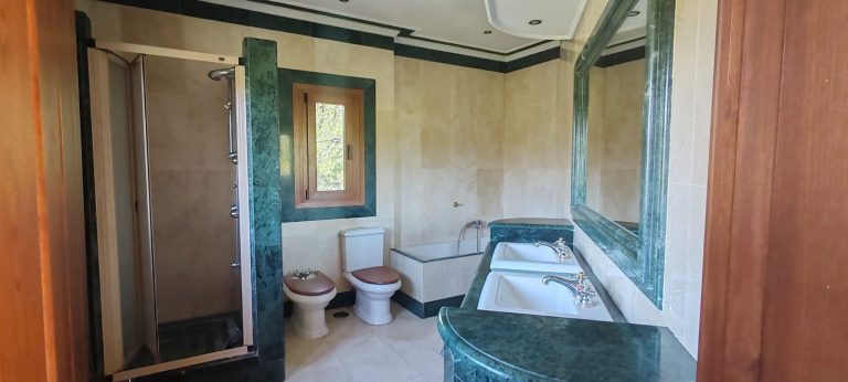 86ba07c8736f85e9f08cf450059b94cb - 10