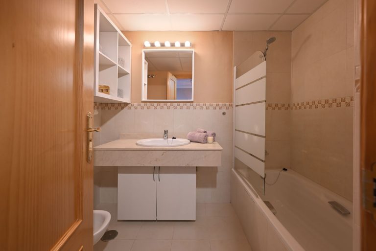 87818cee89f659e1446de3ae34b3b120 - 11