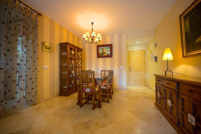 87b138c2fe18b96df7c4ff7597e0dba8 - 12