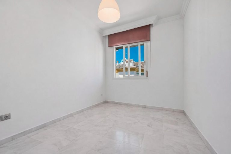 889c4a4df61889c0d0888c3b68fb4303 - 9