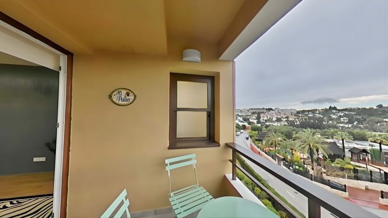 89c900a617b1085e4b23be4ae3579d76 - 10