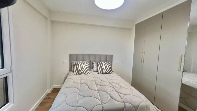 89c900a617b1085e4b23be4ae3579d76 - 14