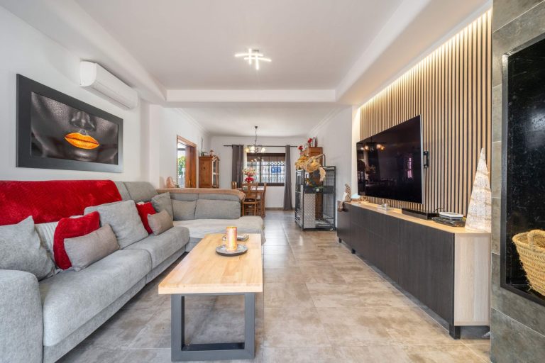 8af2ab75ec7daa173fdc68369b333a5b - 2