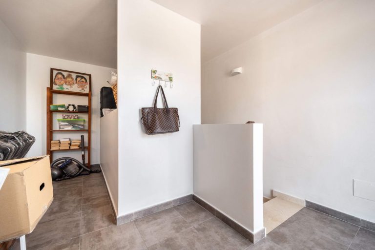 8af2ab75ec7daa173fdc68369b333a5b - 8