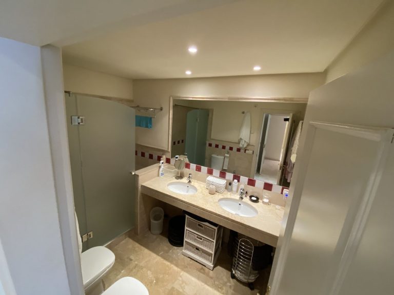 8bd6a0968396b6bbc37b56aa08de3e9a - 15