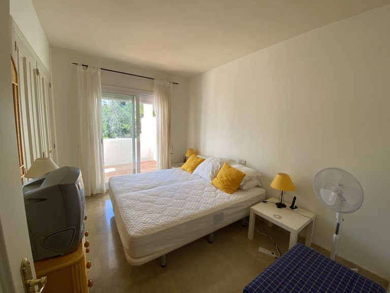 8bd6a0968396b6bbc37b56aa08de3e9a - 7