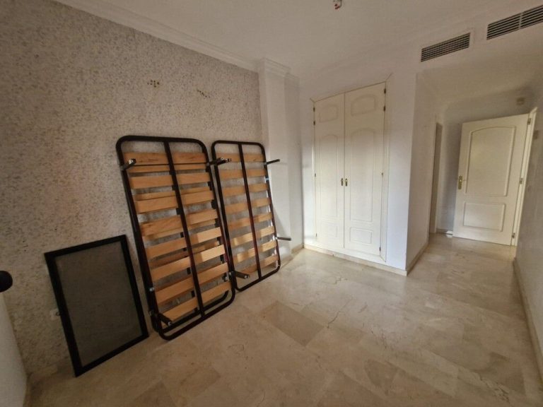 8cc937811779fd4cfbf2cf5a0f586b04 - 10