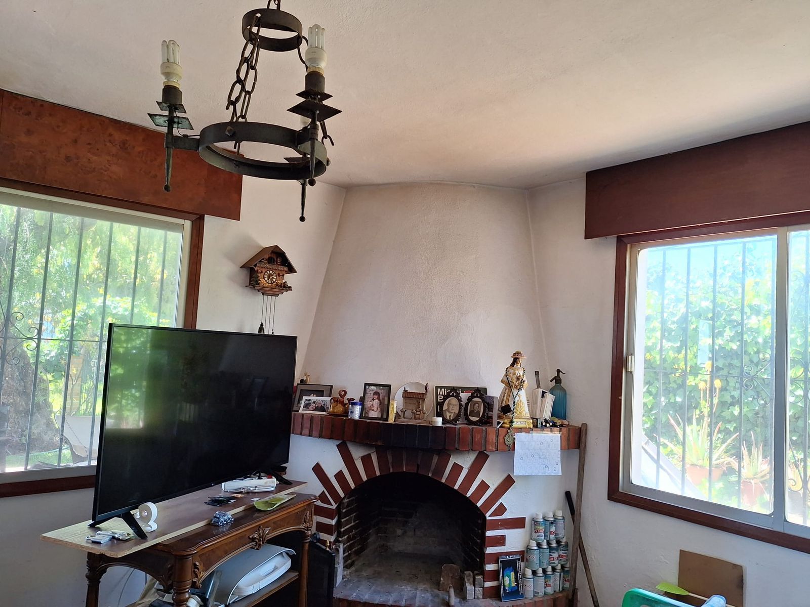 8ef4ce95933465c9b46337d3f2e886d8 - 4