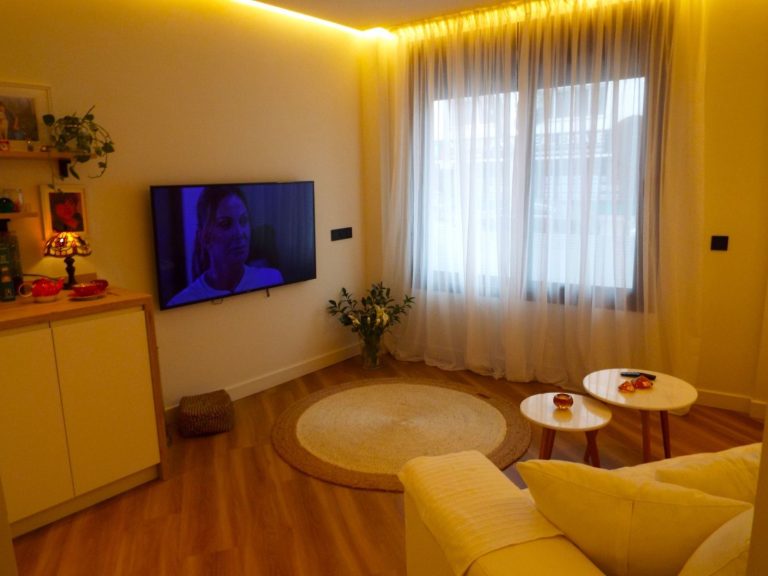 8f102475944051cbac203ed84b179177 - 15