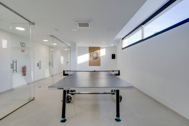 8f8b3d8d07e73bce555d5696bd64c973 - 9