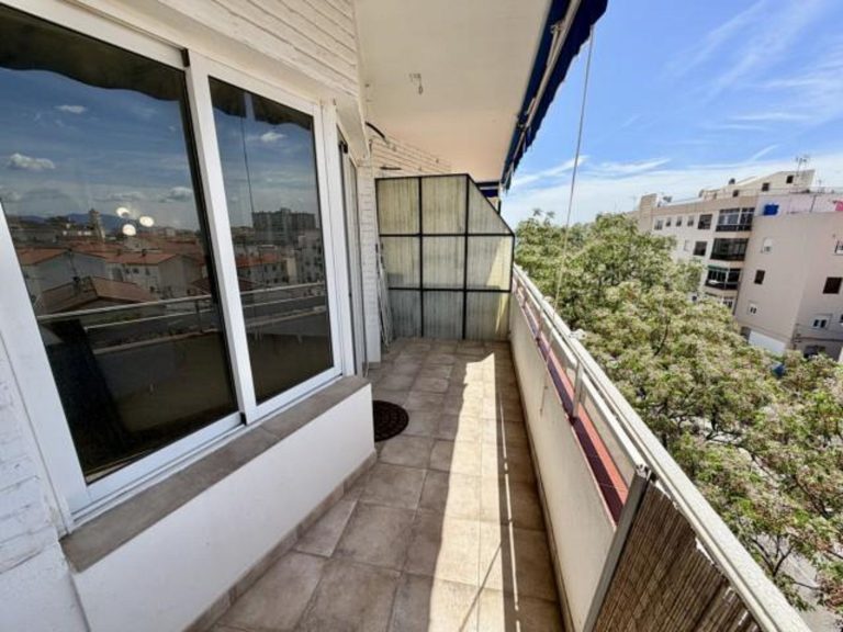 8f9b9bc79f9d2e2ef6cb804add15517f - 10