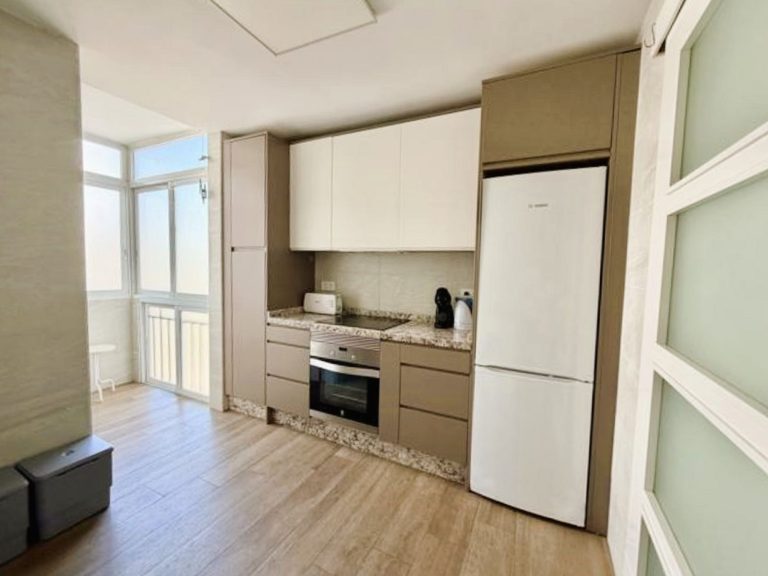 8f9b9bc79f9d2e2ef6cb804add15517f - 15