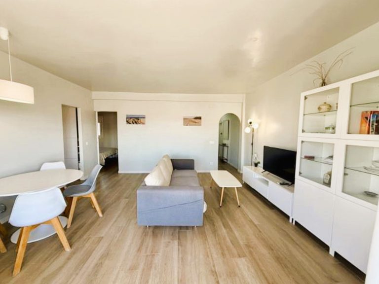 8f9b9bc79f9d2e2ef6cb804add15517f - 4