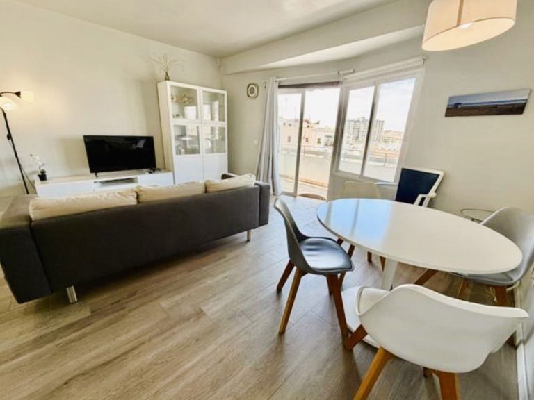 8f9b9bc79f9d2e2ef6cb804add15517f - 5