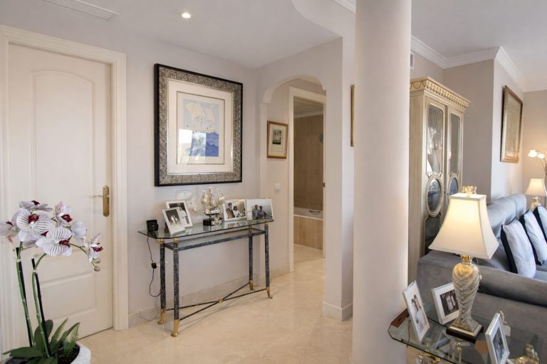 90a3789ee7d8d2fec0280b27c738fe0a - 15