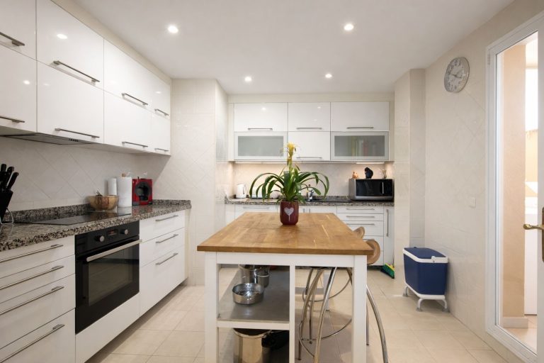 90a3789ee7d8d2fec0280b27c738fe0a - 5