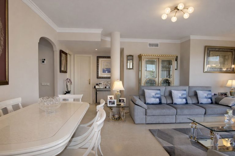 90a3789ee7d8d2fec0280b27c738fe0a - 9