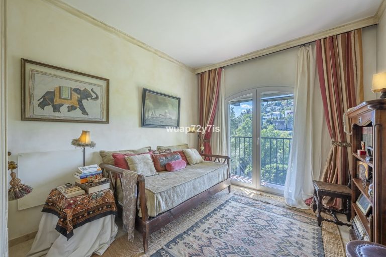 91d0d4e95fe5aae8cf34e0ad4cf54bd5 - 9