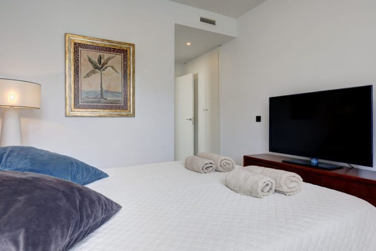 91e4de1bc36a052b1219ef41fb6955f4 - 7