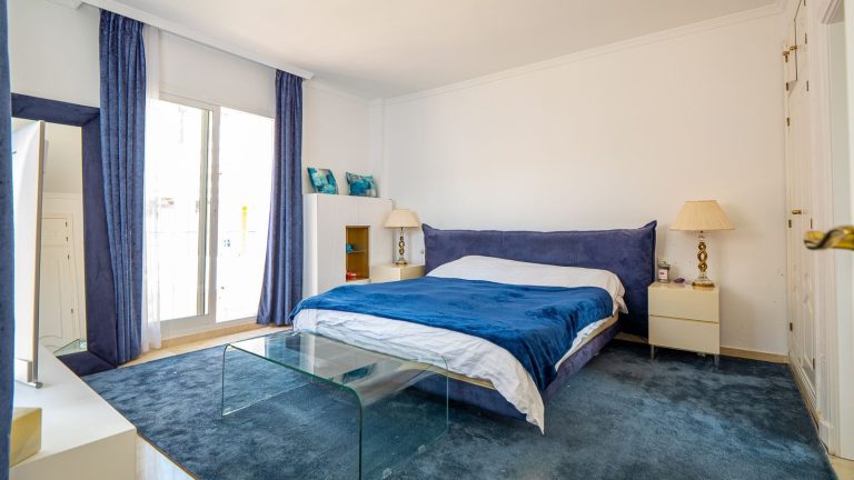 9251b0752676ffb359516c84d88fcfc3 - 15