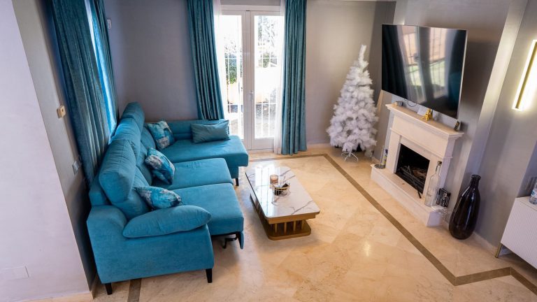 9251b0752676ffb359516c84d88fcfc3 - 8