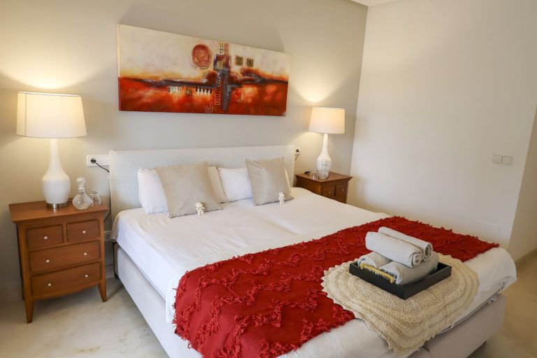 93e2d850a73b858e0ff518abed01063f - 10