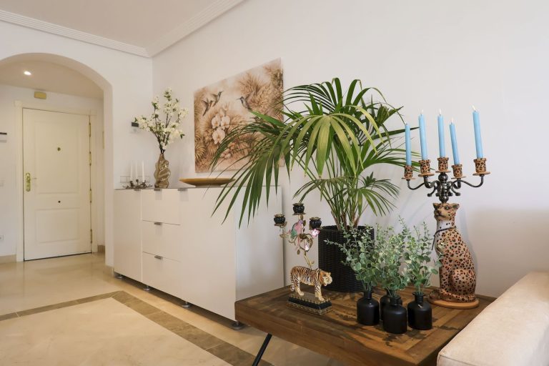 93e2d850a73b858e0ff518abed01063f - 3