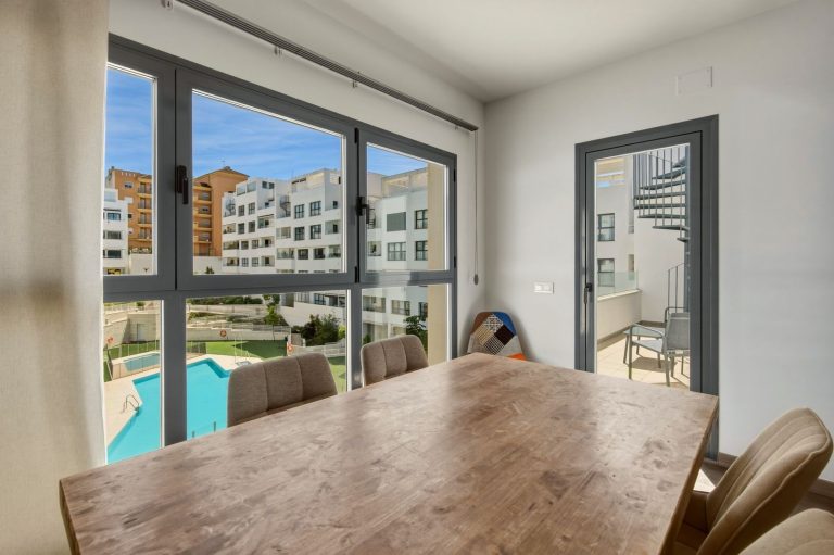 949538012a5b3f0a29304c6e5dd043f5 - 9