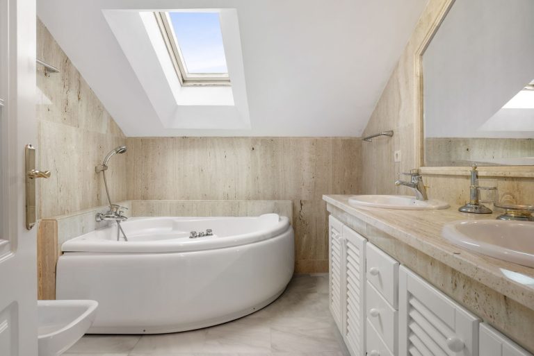 94a71f255ffc79d651cffb2fcb799926 - 14