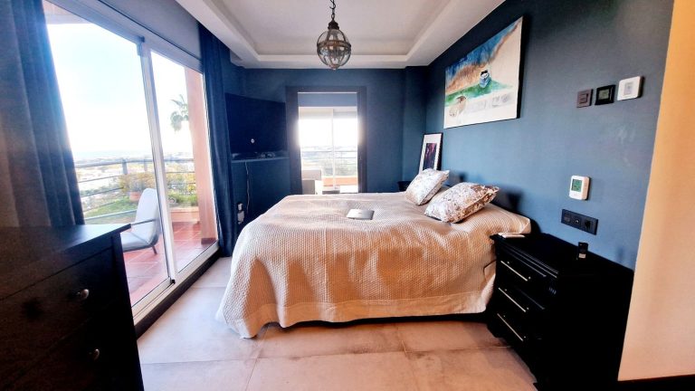 957cd7c338f6d1537c2c2e095e61f2fa - 12