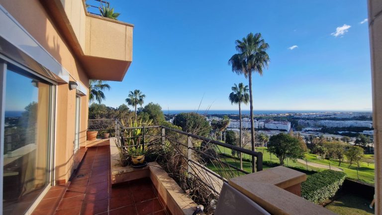 957cd7c338f6d1537c2c2e095e61f2fa - 16