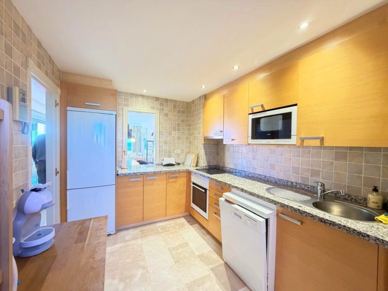 96f79e8c0a66ec85a84beb41c5b046a4 - 5