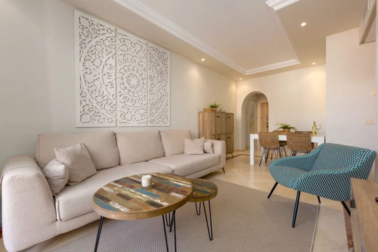 974b4209f22ac00a1445f9128d19fc17 - 11