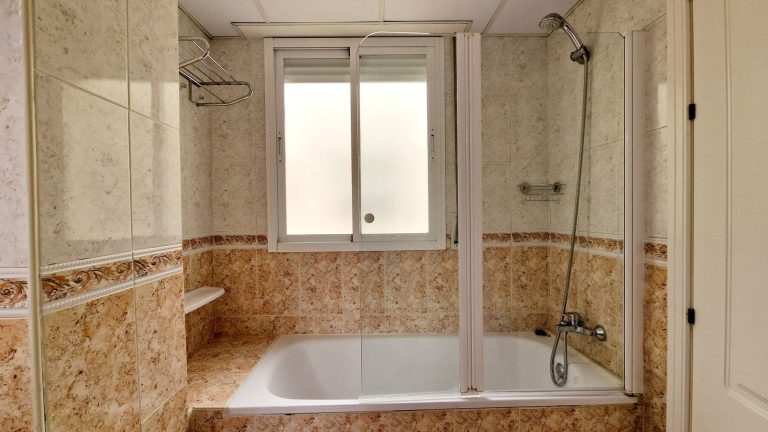 97a45573bd25580721bac4174c67cf02 - 15