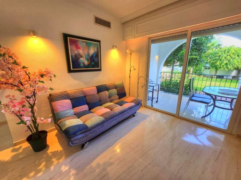 986445a27e60c1f8124ee91234ae4fc9 - 3