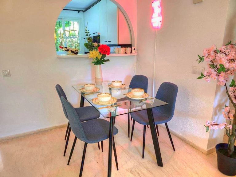 986445a27e60c1f8124ee91234ae4fc9 - 9