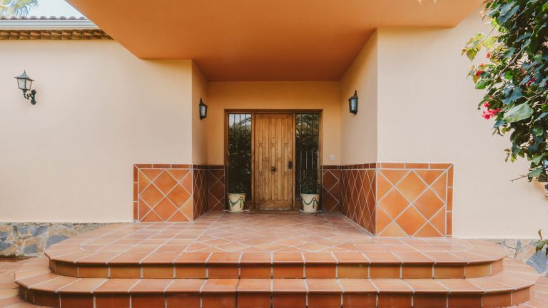 9876e8bb008c82c21ad10fbb874d2efa - 8