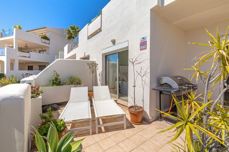 99031496d35b9981b82316c5c0441137 - 12