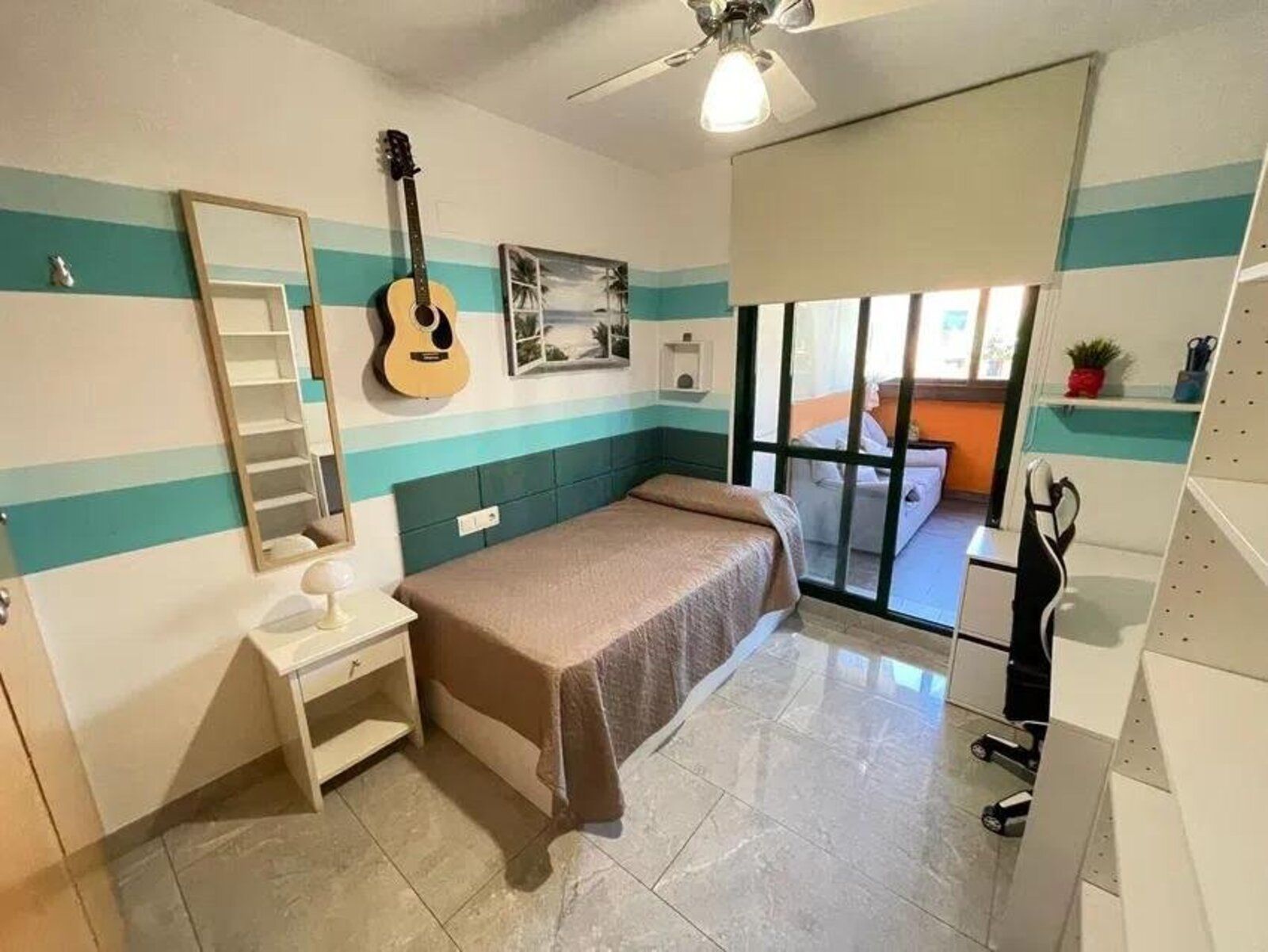 9971c1faeb16e15086b0326c6f1af0e7 - 10