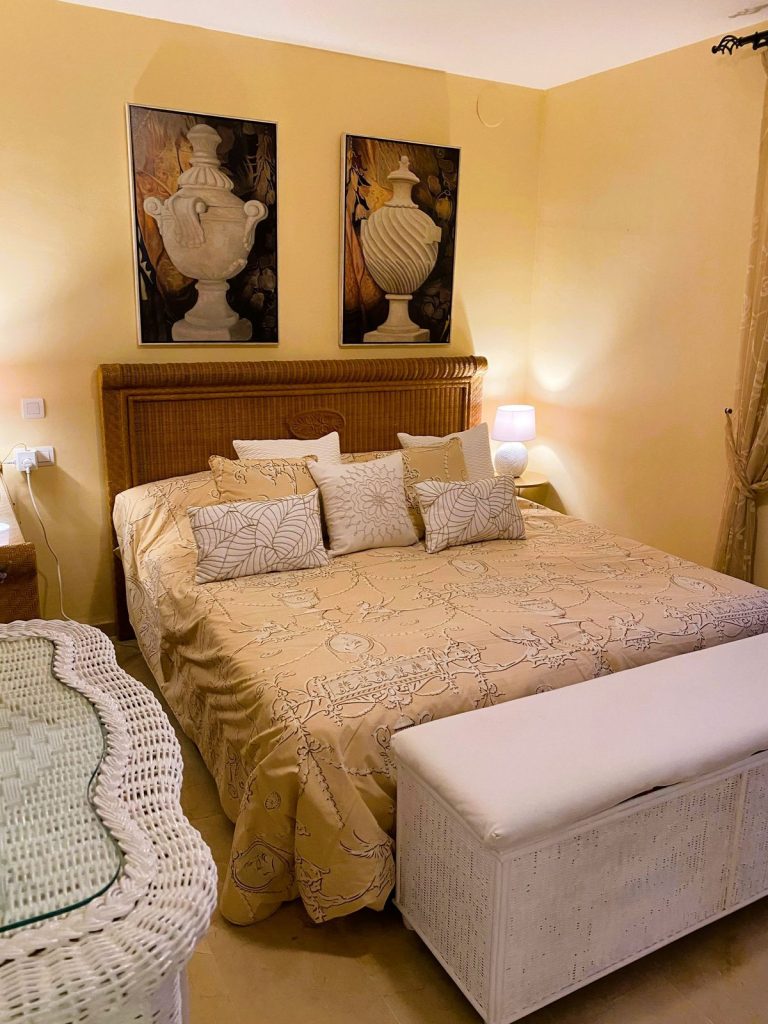 9b61f4d22c570f611ff3ebc00728dce9 - 10