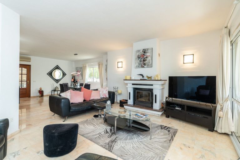 9b87ac16f5ca28be60aa6621e805feff - 12