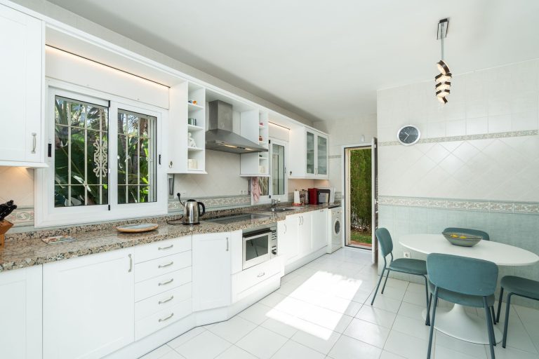 9b87ac16f5ca28be60aa6621e805feff - 14