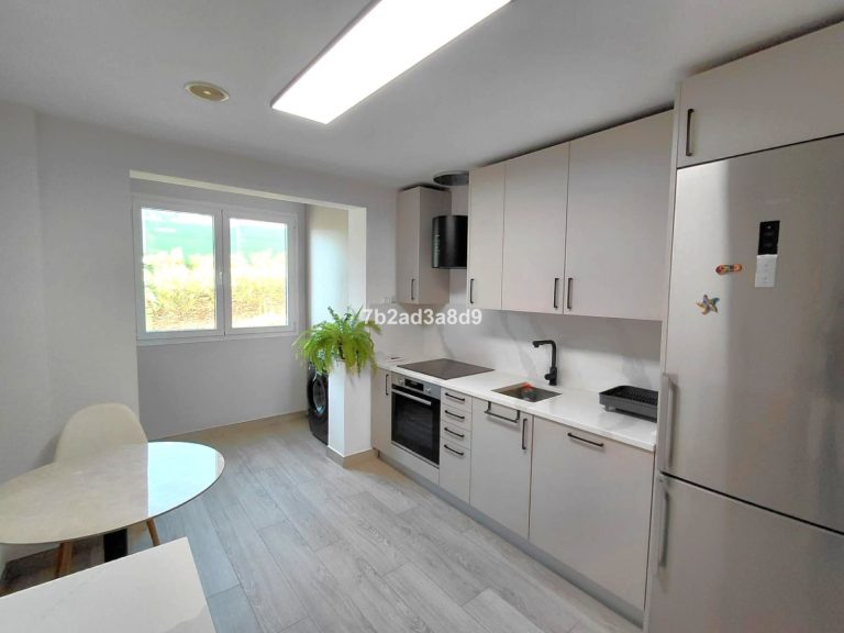 9c4f0770bc1e47b66cae8eeff399e6c9 - 10