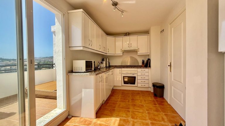 9cd773036c828e6bc6f6c6b68b203299 - 7