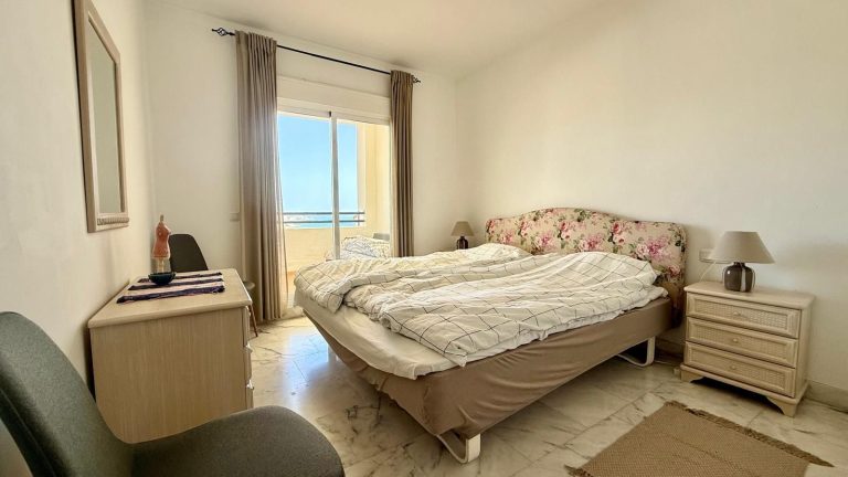 9cd773036c828e6bc6f6c6b68b203299 - 8