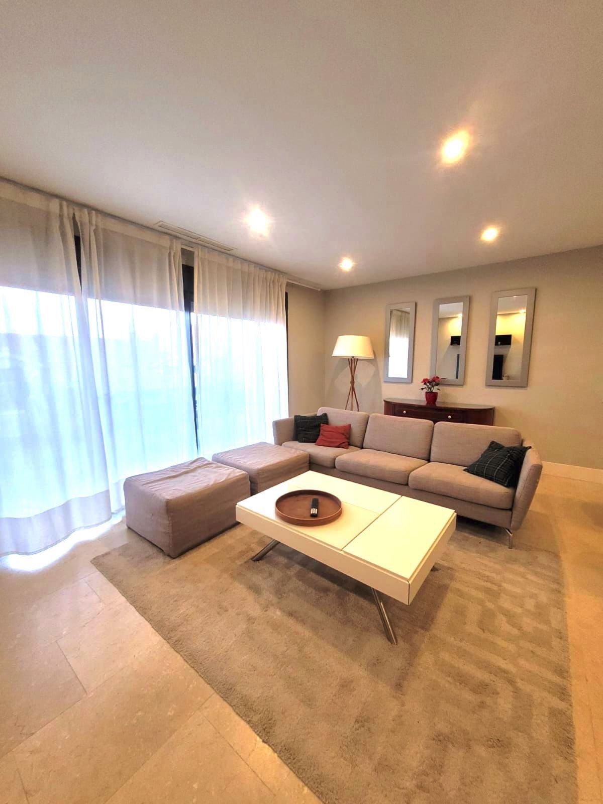 9cdbf2aad663d04b343c6e78efad85c1 - 16